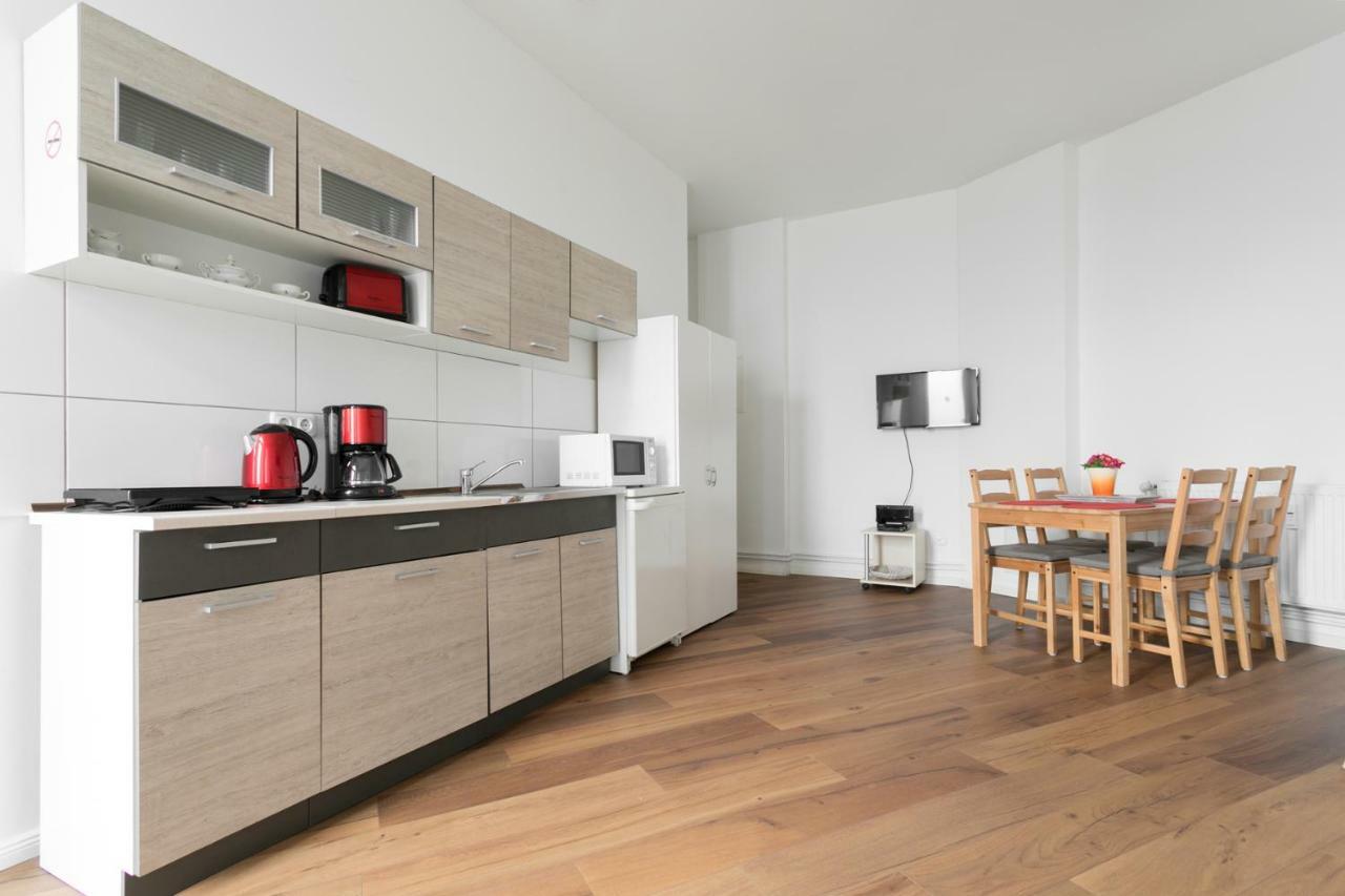 City Studio Apartment For 4, Near Sonnenallee Berlin Ngoại thất bức ảnh