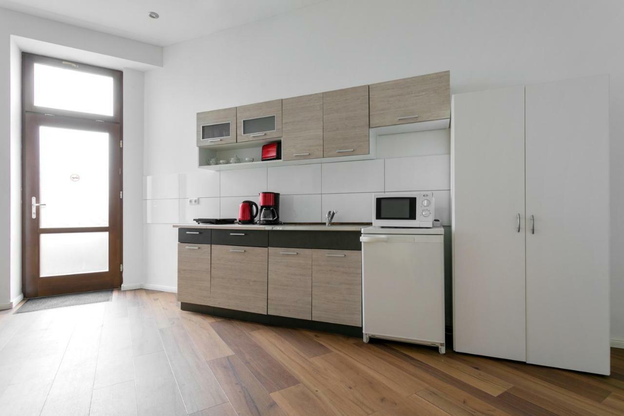 City Studio Apartment For 4, Near Sonnenallee Berlin Ngoại thất bức ảnh